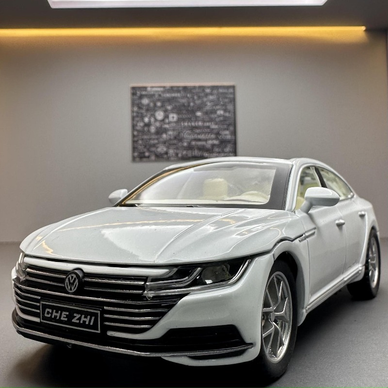 Decor Lighting Returns - 1:32スケール合金製カーモデル 132CC 6ドア サウンド＆ライト搭載 リバース力付きおもちゃの車 男の子向け