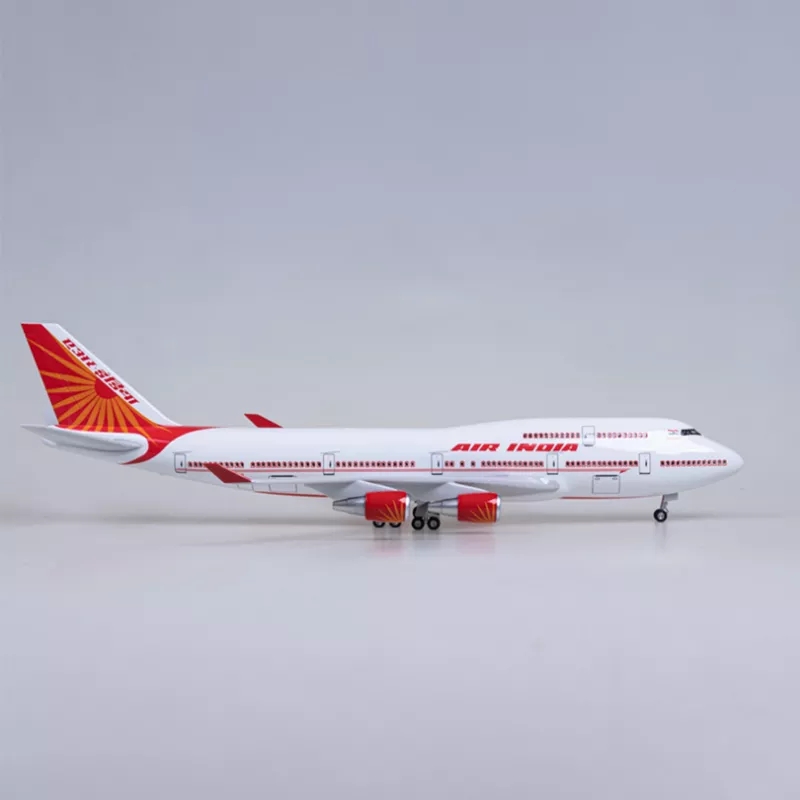 47cm エアインディア航空 B747 飛行機模型 1/15 - Decor Lighting India のレビューと価格