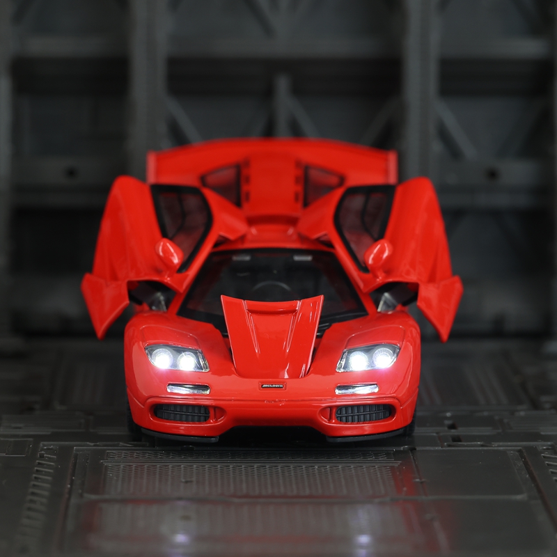1:32 シミュレーション マクラーレン F1 合金スーパー - Decor Lighting Returns のレビューと価格