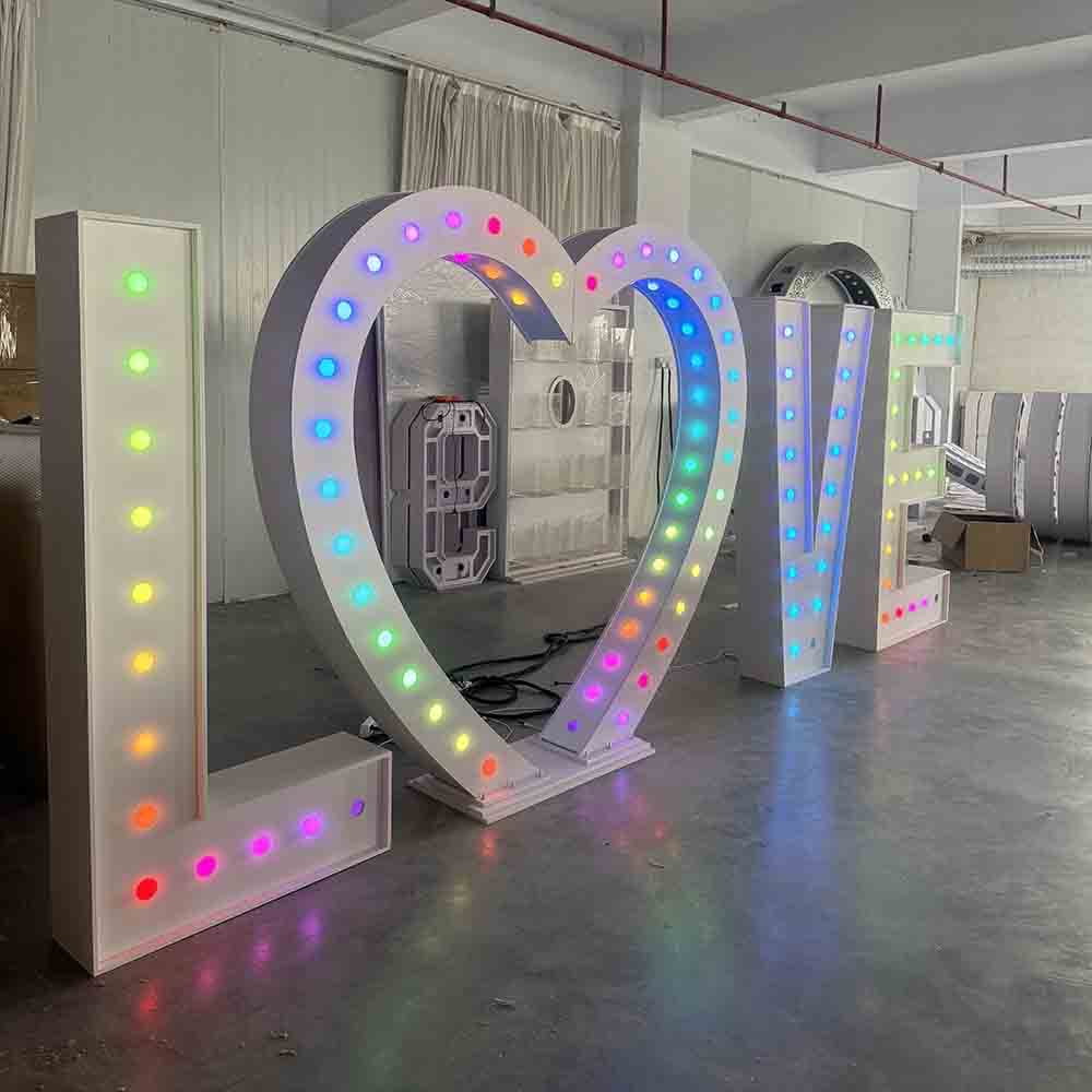 カスタムサイズロゴ大型巨大ライトアップレターRGBウェディン - Light Up Letters Marquee のレビューと価格